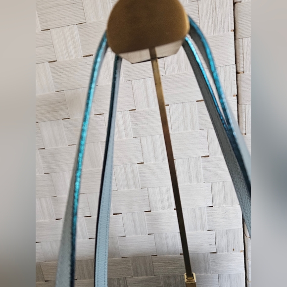 REVERSIBLE CITY TOTE IN FLORAL PRINT COATED CANVAS (COACH F12176)DARK TEAL/BLUE - Picture 11 of 12